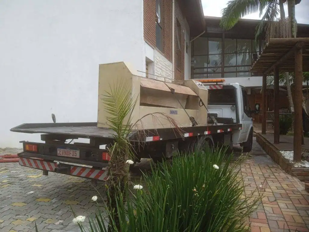 Ruas Guinchos - Transporte de equipamentos